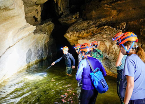 Tour thám hiểm hang Thẩm Phày 1 ngày